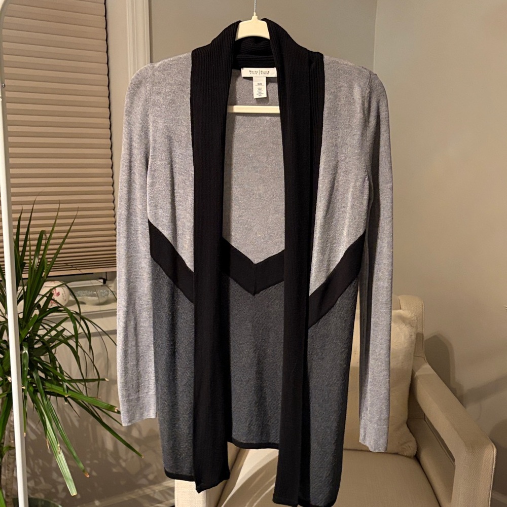 White House Black Market Gray & Black Open Cardigan - fits XS